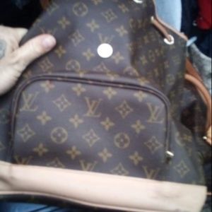 Meet your Posher, Jay